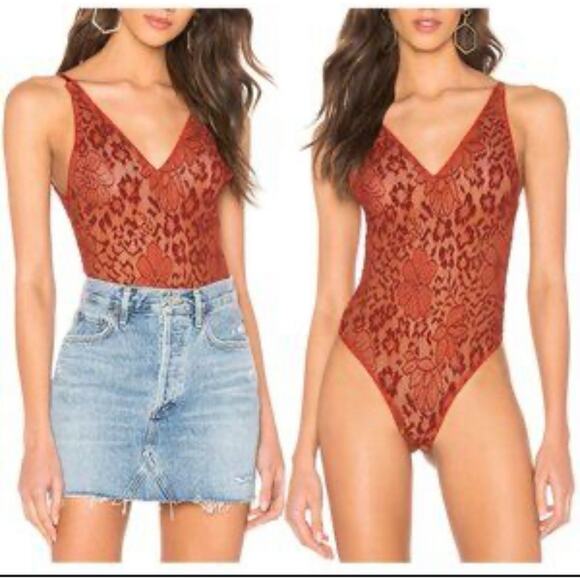 Free People Intimately Lace Bodysuit Womens XS Live It Up Terracota Red V-Neck - Picture 1 of 15